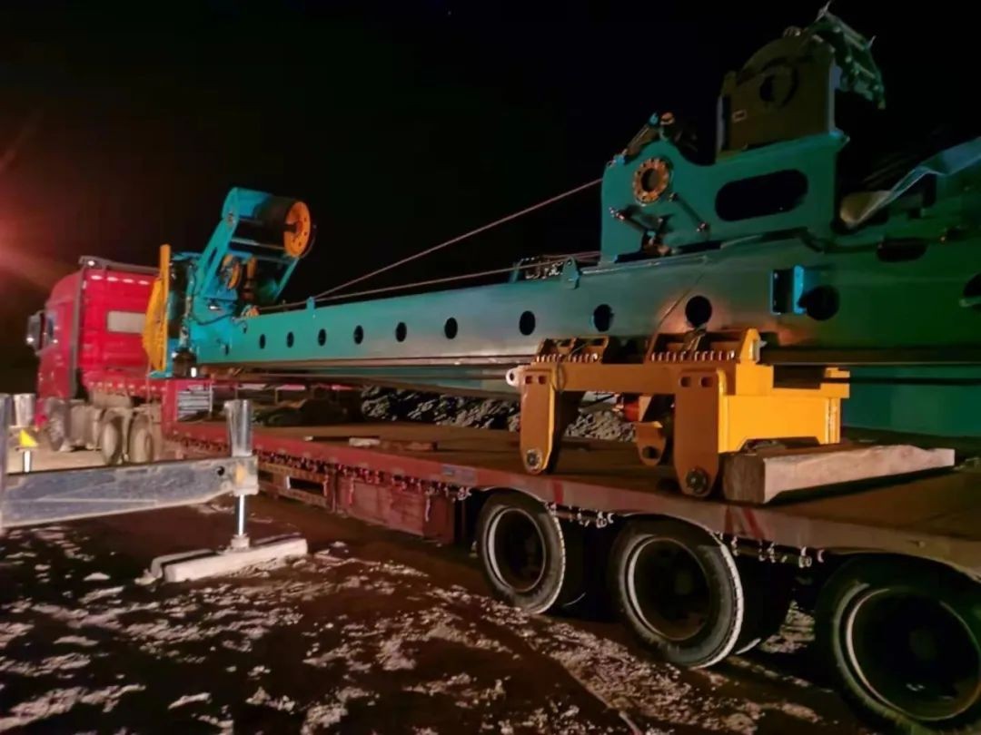 山河旋挖鉆機(jī)在“死亡之?！弊V寫新篇章