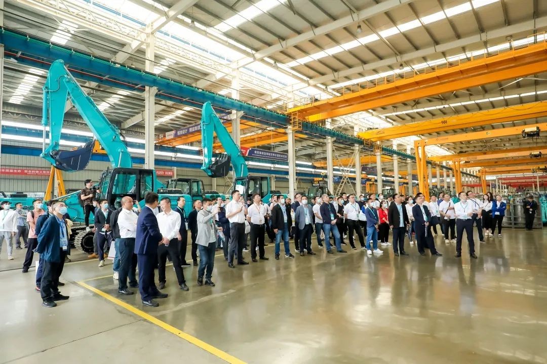 “機(jī)甲盛宴”長(zhǎng)沙展圓滿收官！山河智能展區(qū)亮點(diǎn)精彩回顧