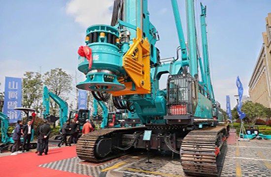 現(xiàn)場(chǎng)簽約超5億 山河智能2021全國(guó)客戶(hù)交流會(huì)（杭州站）敲響行業(yè)首季強(qiáng)音