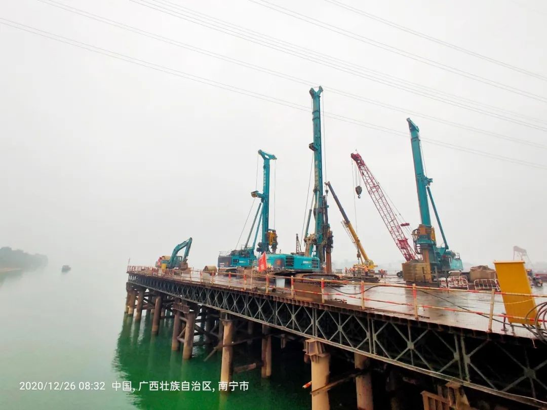 驚艷！山河智能低凈空旋挖鉆機(jī)廣西獲贊