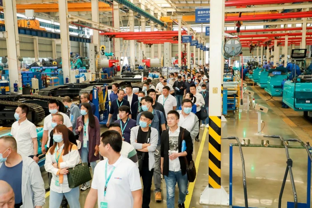 “爆品”出擊！山河智能客戶交流會(huì)簽約超8億元