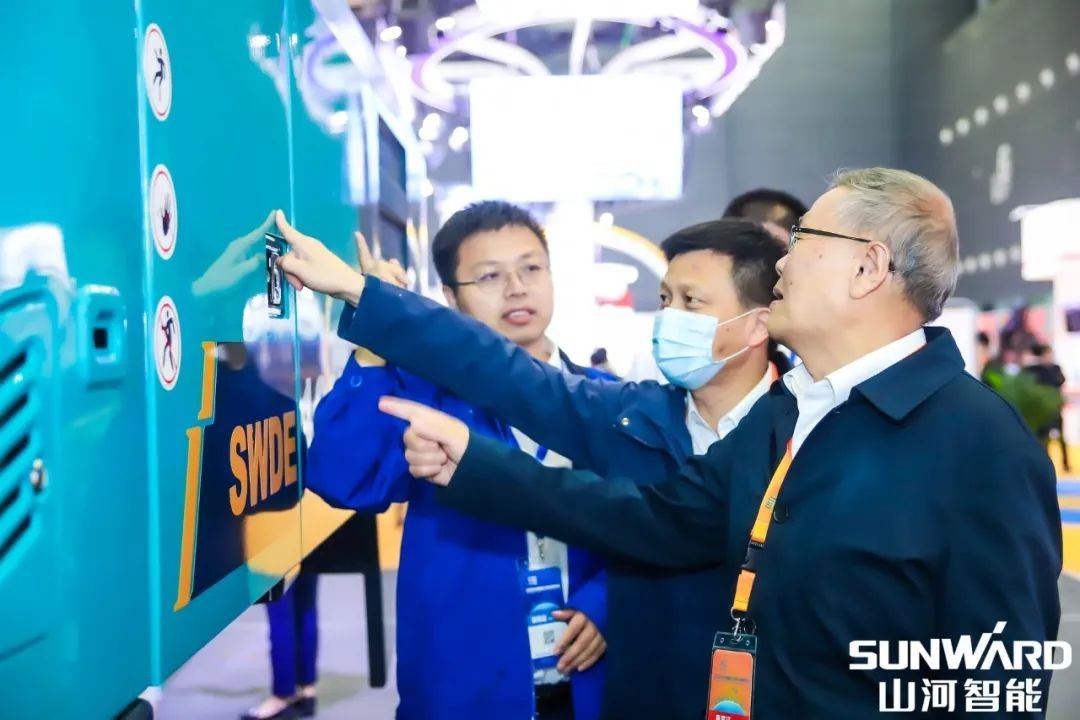 “山河綠”亮相長沙國際工程機械展，50余款產(chǎn)品盡顯山河智能創(chuàng)新實力