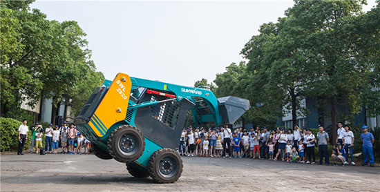 這個夏天，親子玩轉山河智能“三棲”裝備