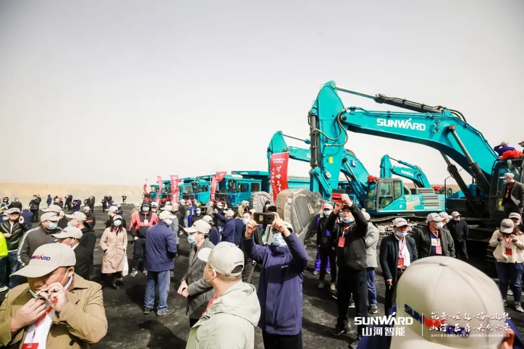 “礦”世高手，齊聚山河智能挖掘機操作手挑戰(zhàn)賽