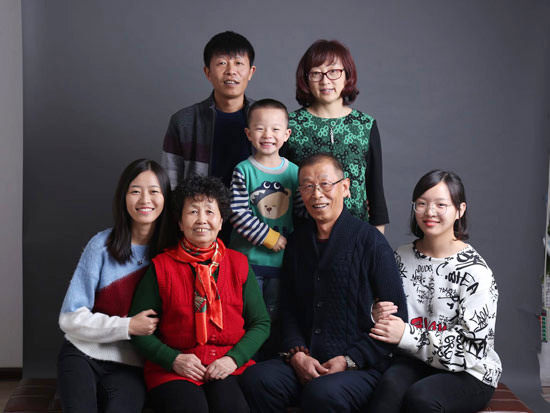 鐘情山河十一年，成就美女老板致富之路