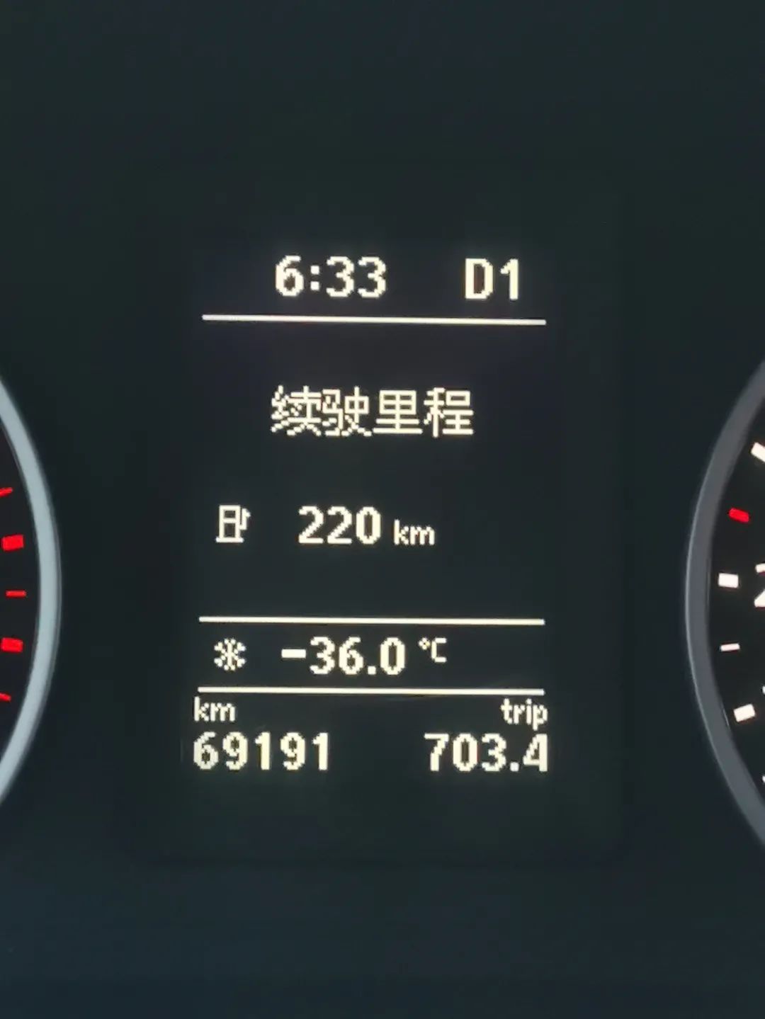 致敬！戰(zhàn)斗在風(fēng)沙中的特種裝備團(tuán)隊(duì)