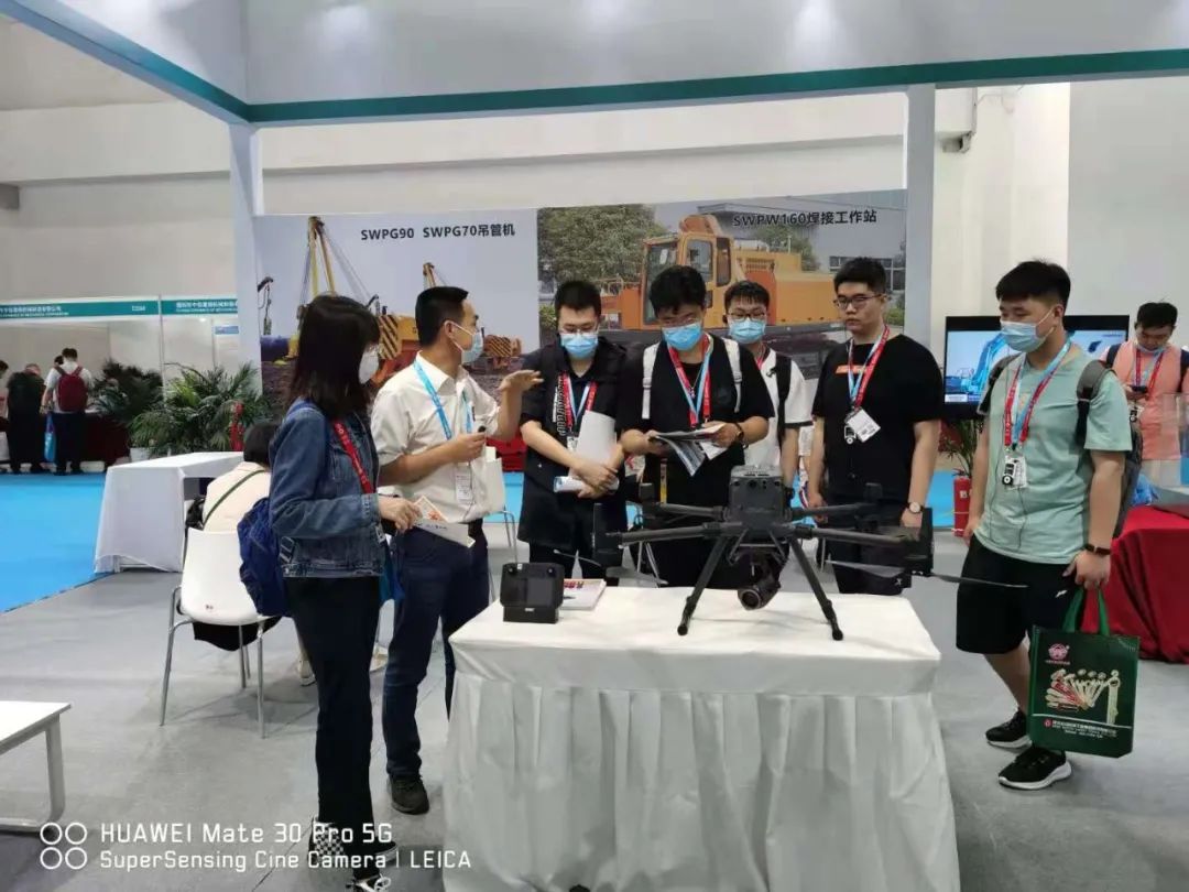 山河智能亮相北京國際石油展