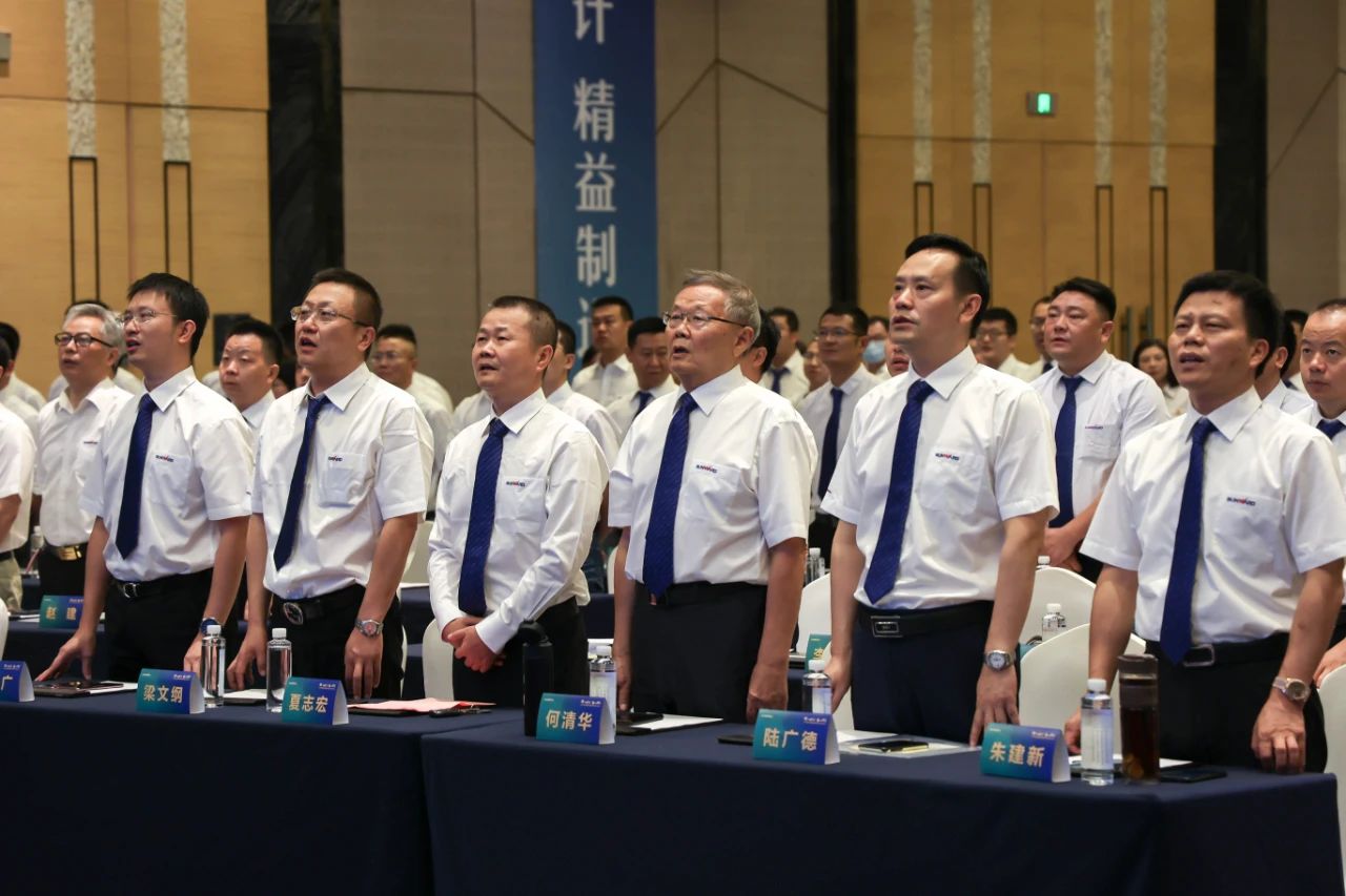 “同心同夢(mèng)，協(xié)力拼搏” ——山河智能2021年挖掘機(jī)經(jīng)銷商半年度經(jīng)營工作會(huì)議圓滿召開