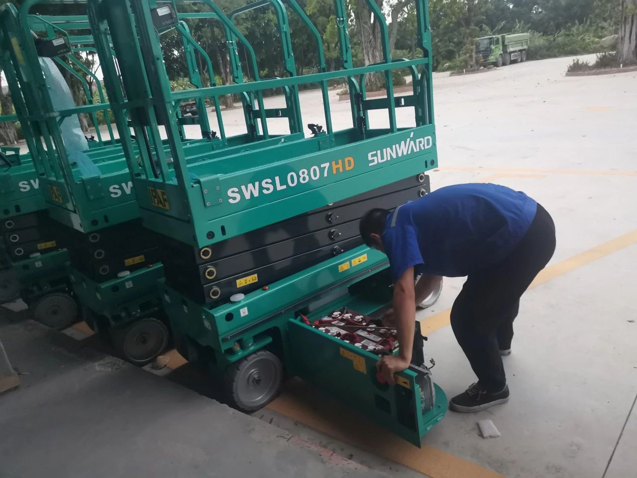 30小時(shí)，8個(gè)人，10臺(tái)裝備，我們說(shuō)到做到！