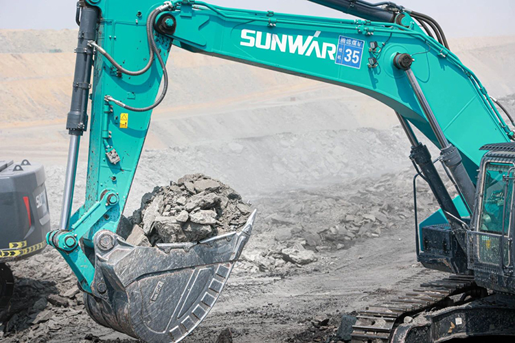 圖集 | 征戰(zhàn)礦山！山河智能綠色礦山成套裝備“大將”云集