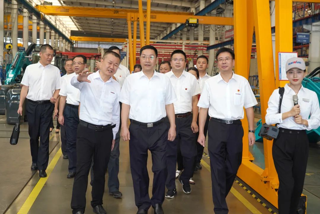 湖南省委常委、省紀(jì)委書記、省監(jiān)委代理主任王雙全調(diào)研山河智能