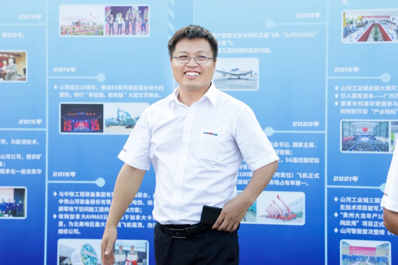 逛展超熱鬧！山河智能成果展示會(huì)高能名場(chǎng)面來襲