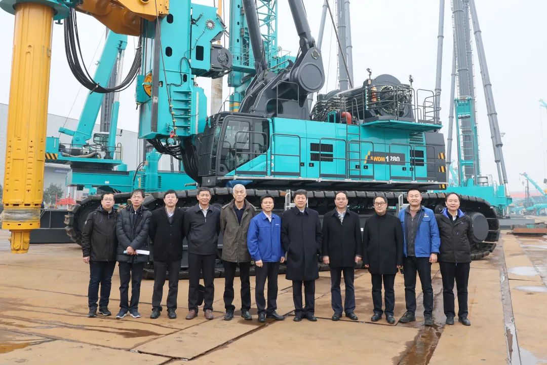 整體技術(shù)國際領(lǐng)先！山河智能四項(xiàng)科技成果順利通過專家鑒定