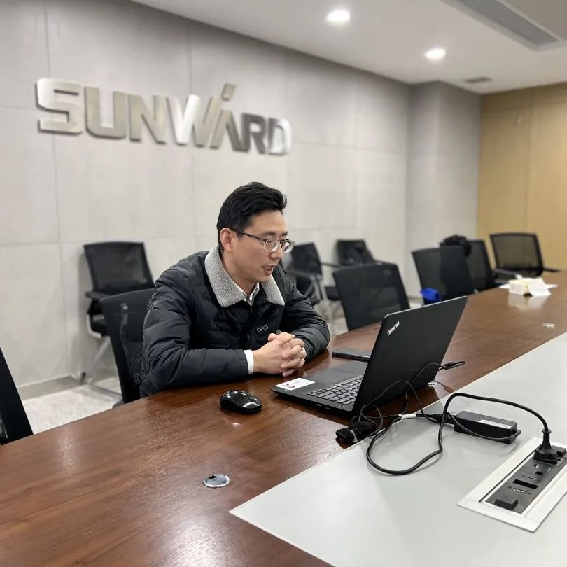 一金一銅二優(yōu)秀！山河智能斬獲“華辰杯”多個(gè)大獎(jiǎng)