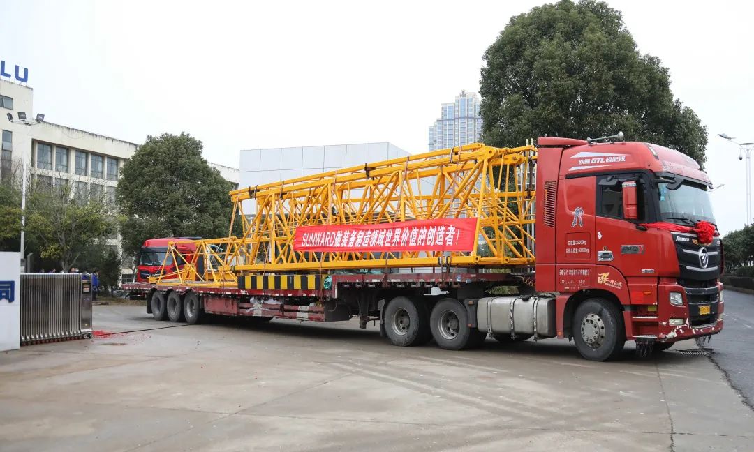 “虎”力全開！山河江麓開門紅發(fā)貨儀式隆重舉行