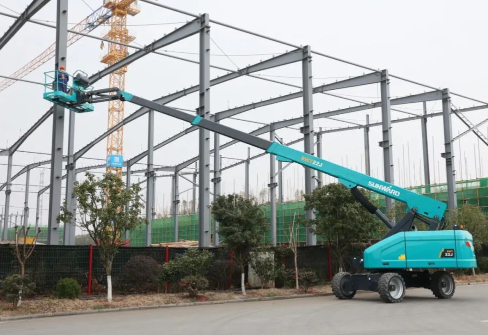 勇闖藍海！山河智能兩款臂式高空作業(yè)平臺正式“出道”