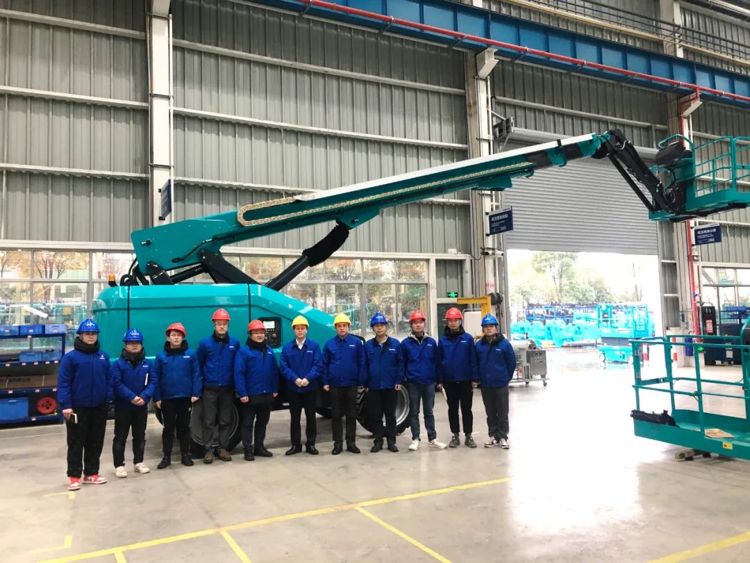 “拳”力出擊！山河智能首套自主研發(fā)臂車控制系統(tǒng)重磅來襲