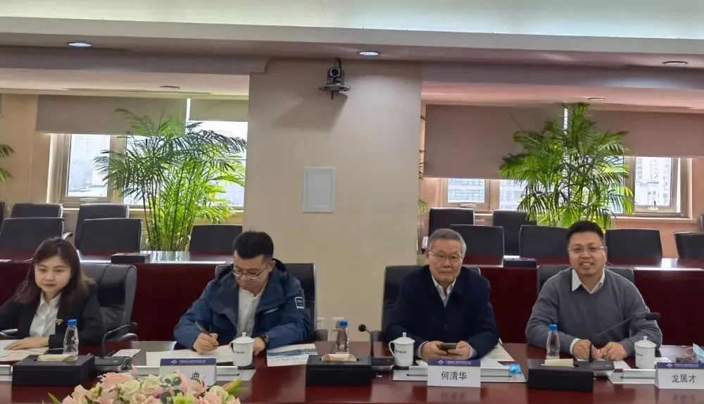 探討合作新模式！何清華帶隊赴中國路橋拜訪交流