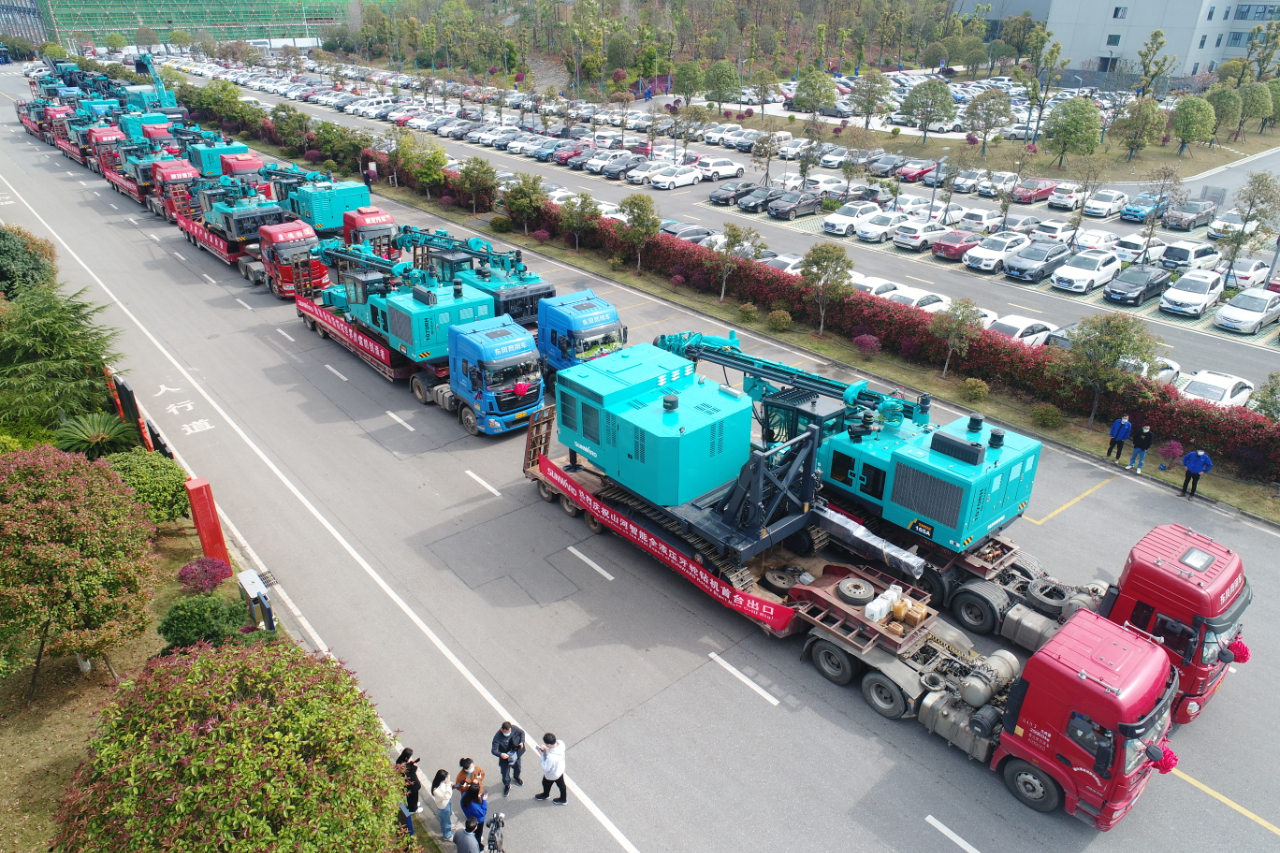 征戰(zhàn)全球市場！山河智能鑿巖設(shè)備批量發(fā)貨