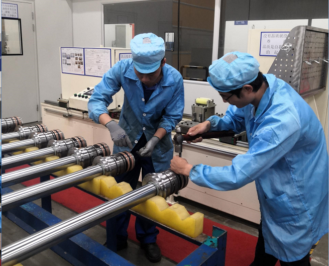 山河工匠 | “浪波”不言苦，甘為“人梯”承大重