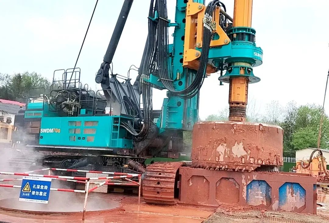 再啃“硬骨頭”！山河智能“超級樁備”助建燕磯長江大橋