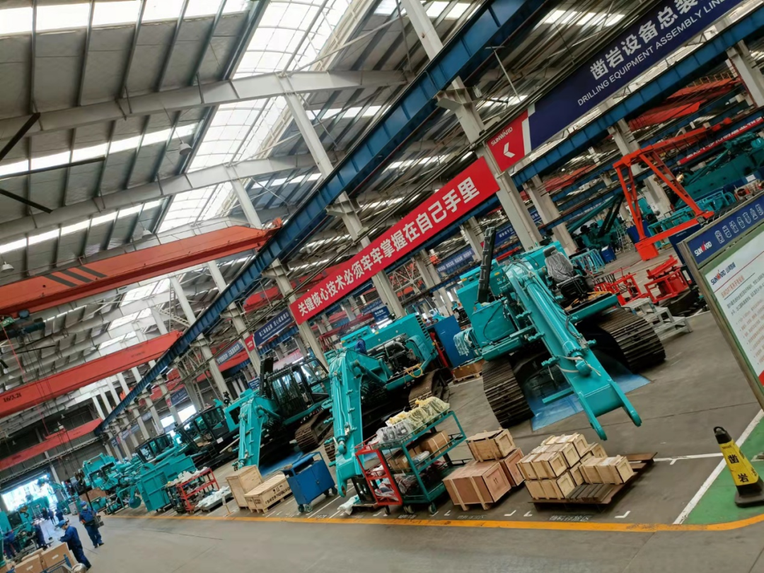 將奮斗進(jìn)行到底！致敬山河勞動(dòng)者