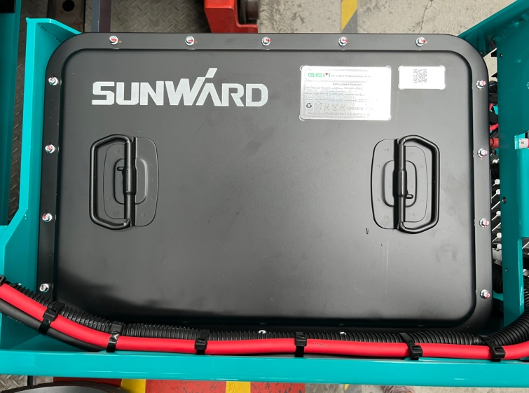 與“鋰”相約，助力“雙碳”！山河智能全系列鋰電剪叉式高空作業(yè)平臺全面進軍市場