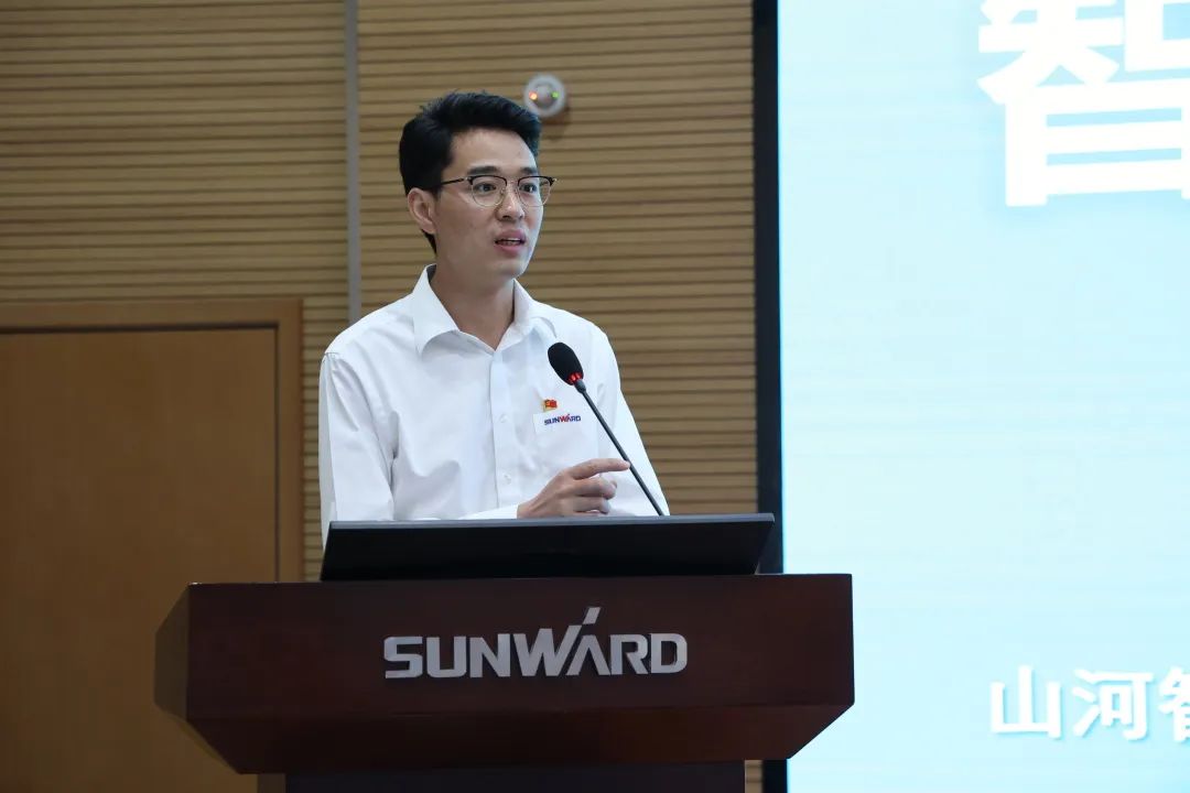 創(chuàng)新引領(lǐng)，智造未來！“2022院士專家長沙行”高端裝備高質(zhì)量發(fā)展研討會隆重舉行