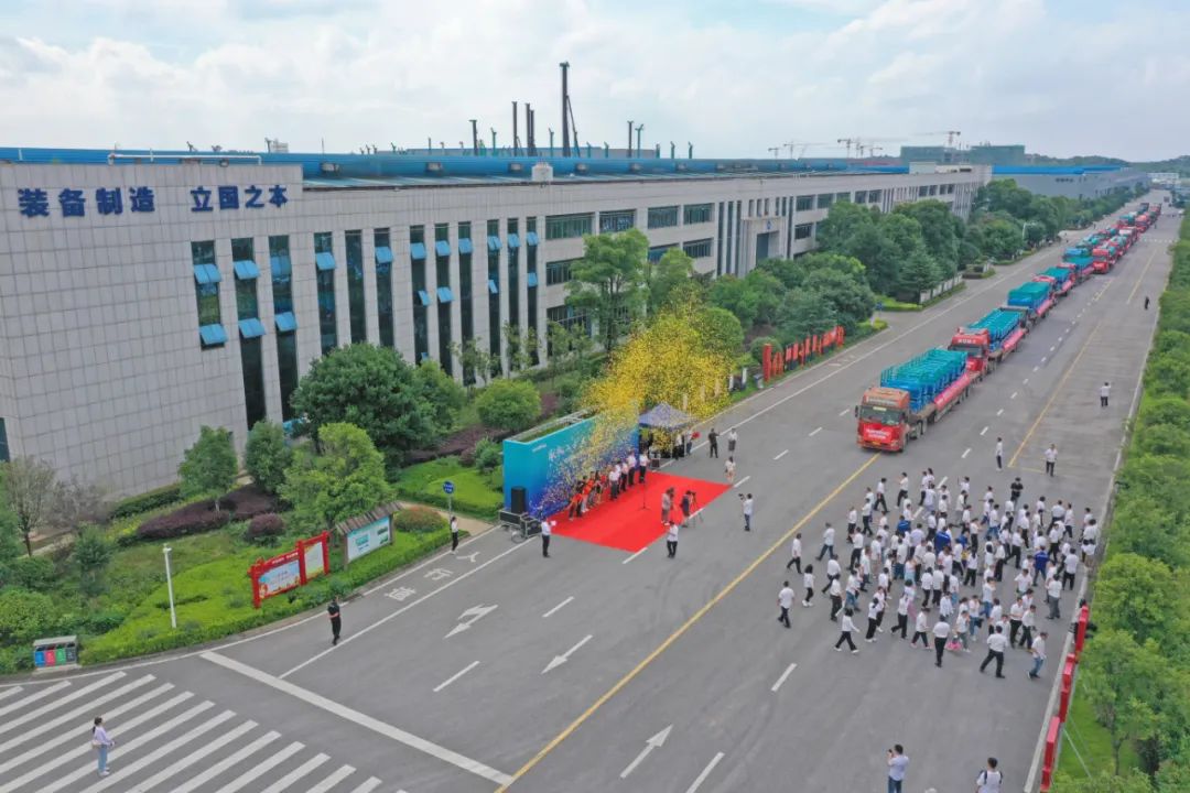 獻(xiàn)禮二十大，再攀新高地！山河智能高空機(jī)械設(shè)備再迎批量發(fā)貨