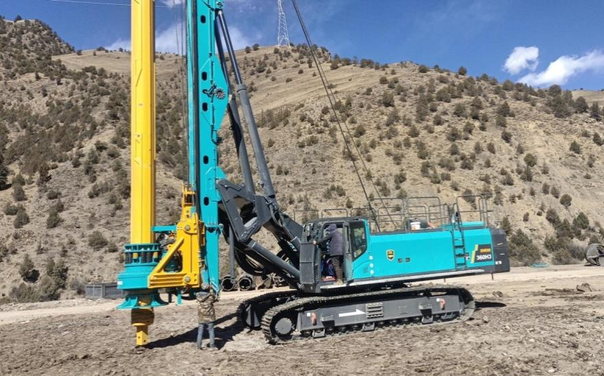 決戰(zhàn)“世界之巔”！山河智能旋挖鉆機(jī)實(shí)力助建川藏鐵路