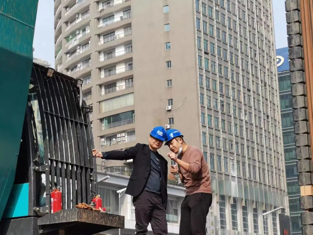 首戰(zhàn)創(chuàng)佳績(jī)！山河智能雙輪銑槽機(jī)助建長(zhǎng)沙地鐵7號(hào)線