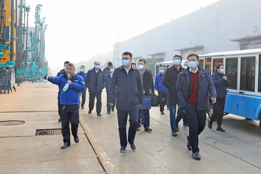 共商合作！中國(guó)鐵建大橋局到訪山河智能