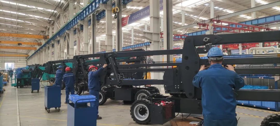 吹響復(fù)工“沖鋒號(hào)”，全力沖刺“開(kāi)門(mén)紅”！山河智能高空機(jī)械復(fù)工復(fù)產(chǎn)進(jìn)行時(shí)