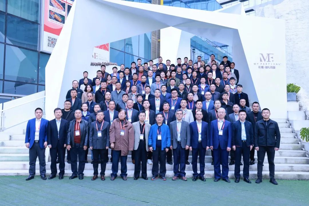 邁向高質(zhì)量發(fā)展！山河智能出席2023全國(guó)樁工機(jī)械行業(yè)技術(shù)裝備創(chuàng)新交流會(huì)