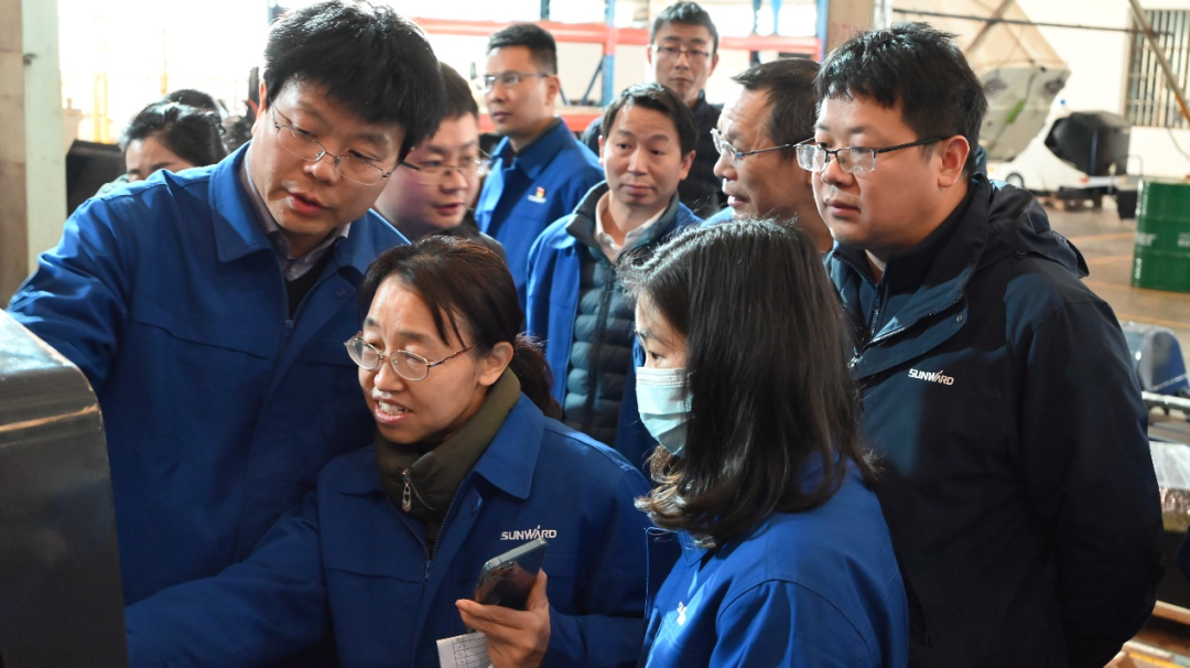 破拆應(yīng)急，智能擔(dān)當(dāng)！山河特裝SWR280DE破拆機(jī)器人下線交付