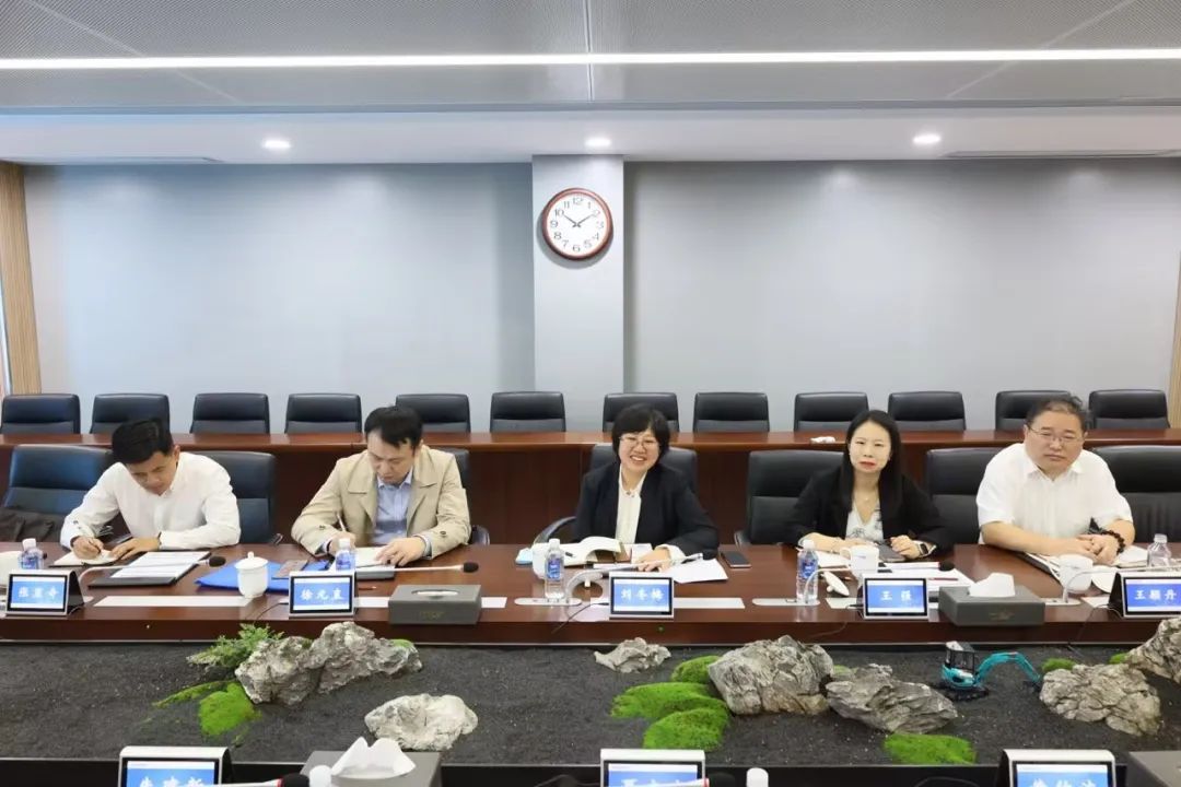 助力山河“智”造走向世界！中國信保湖南分公司到訪山河智能