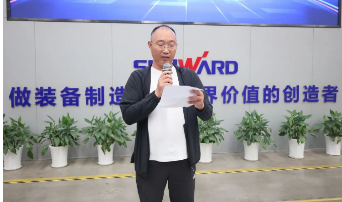 助力“雙碳”、綠動未來！山河智能增程式電動旋挖鉆機、液壓混合動力旋挖鉆機齊交付