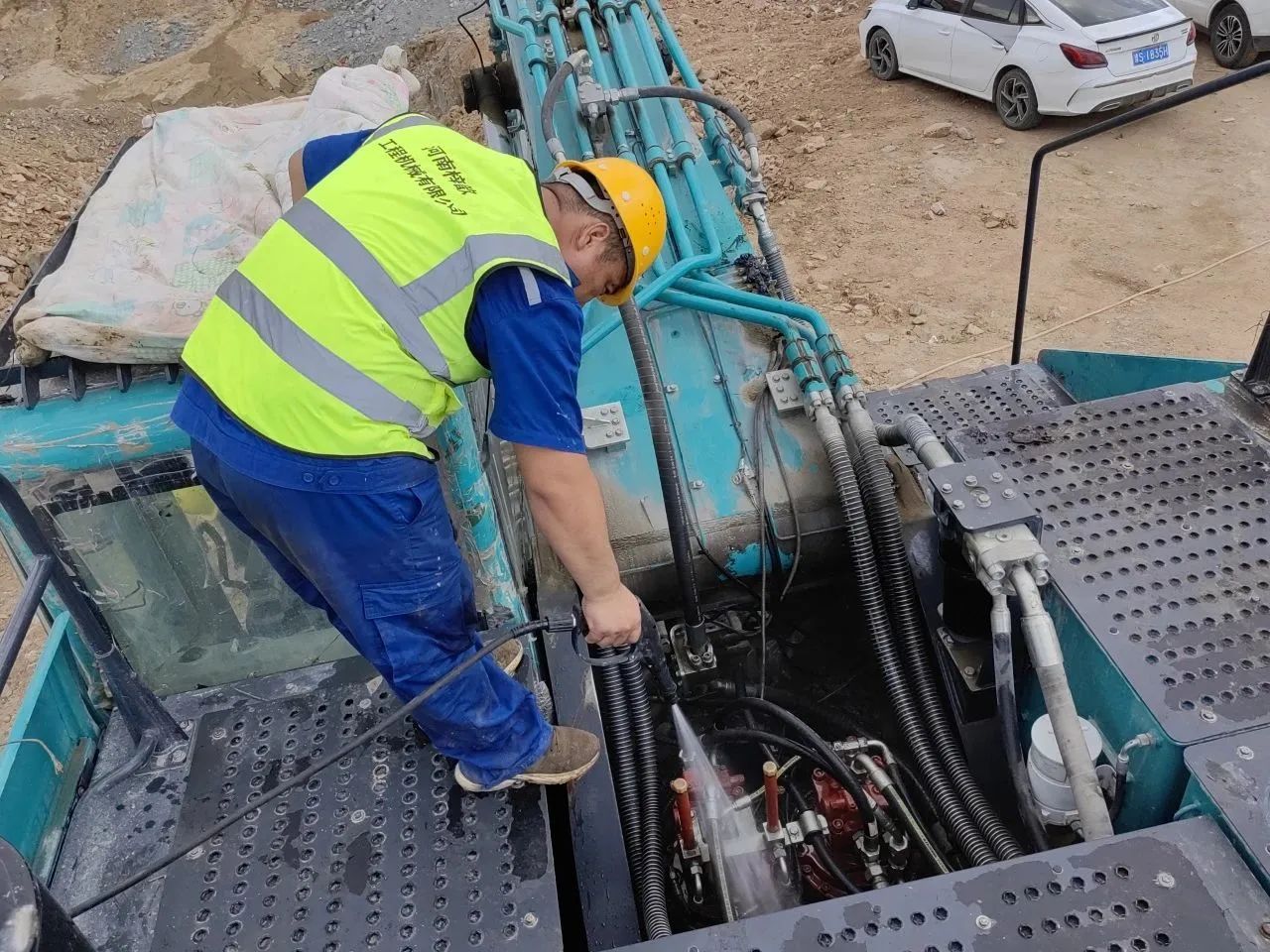 步履不停，服務不止！山河智能挖掘機服務萬里行火熱進行中