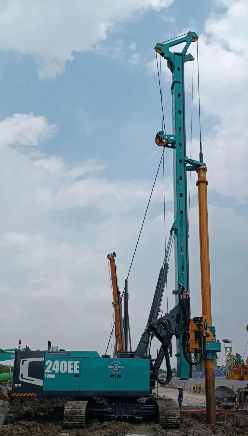 出道即巔峰！山河智能增程式電動(dòng)旋挖鉆機(jī)硬核給“利”