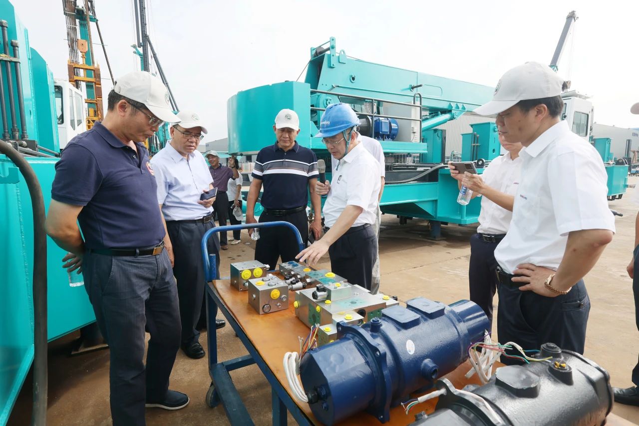 國際領(lǐng)先！山河智能6項(xiàng)科技成果通過鑒定