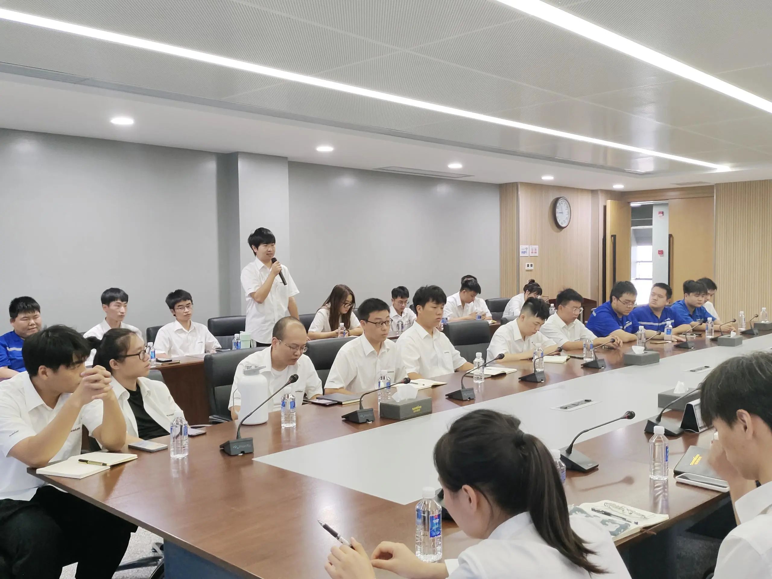 暢談心聲，共話未來！這場應(yīng)屆畢業(yè)生員工座談會，很暖，很貼心！