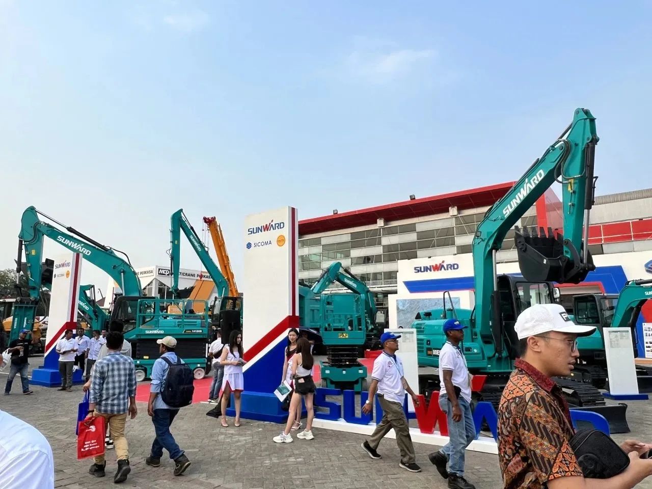 深耕細作，逆勢增長！山河智能盛裝亮相印尼雅加達礦業(yè)展