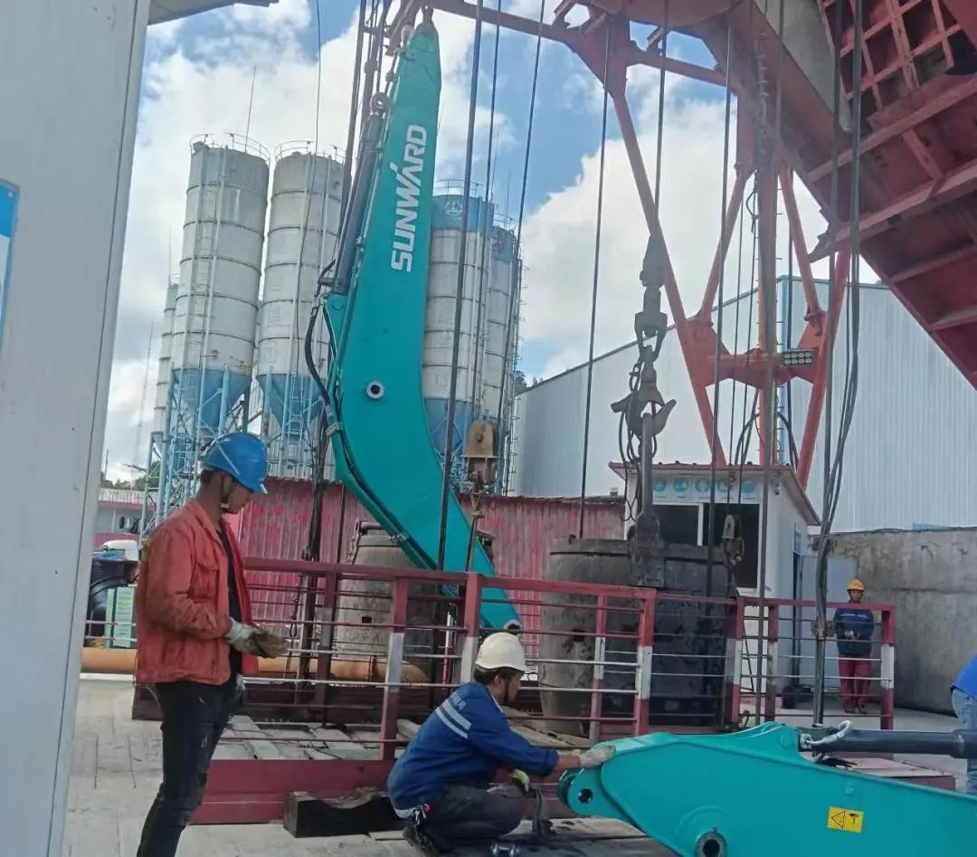 山河智能售后服務(wù)：全力以赴，賦予機(jī)器生命與活力