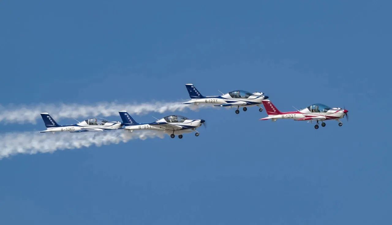 央媒聚焦！一起見證首屆亞洲通用航空展上的山河風(fēng)采