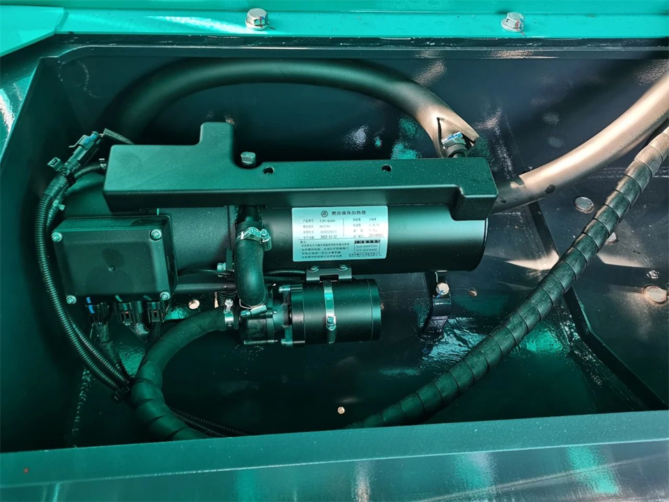 定制開(kāi)發(fā)、功能更強(qiáng)！山河智能SWE750ELR加長(zhǎng)臂液壓挖掘機(jī)下線交付