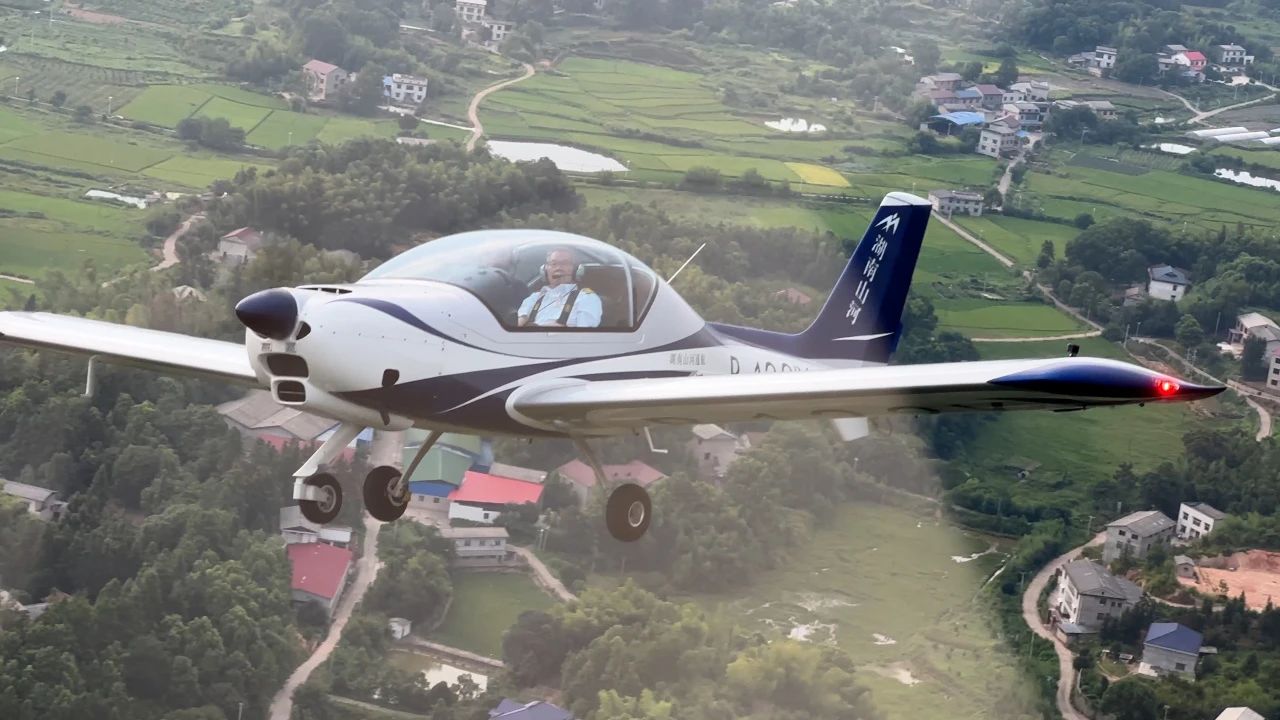 二十載磨礪，“阿若拉”飛機(jī)累計(jì)飛行時(shí)間突破11萬(wàn)小時(shí)！