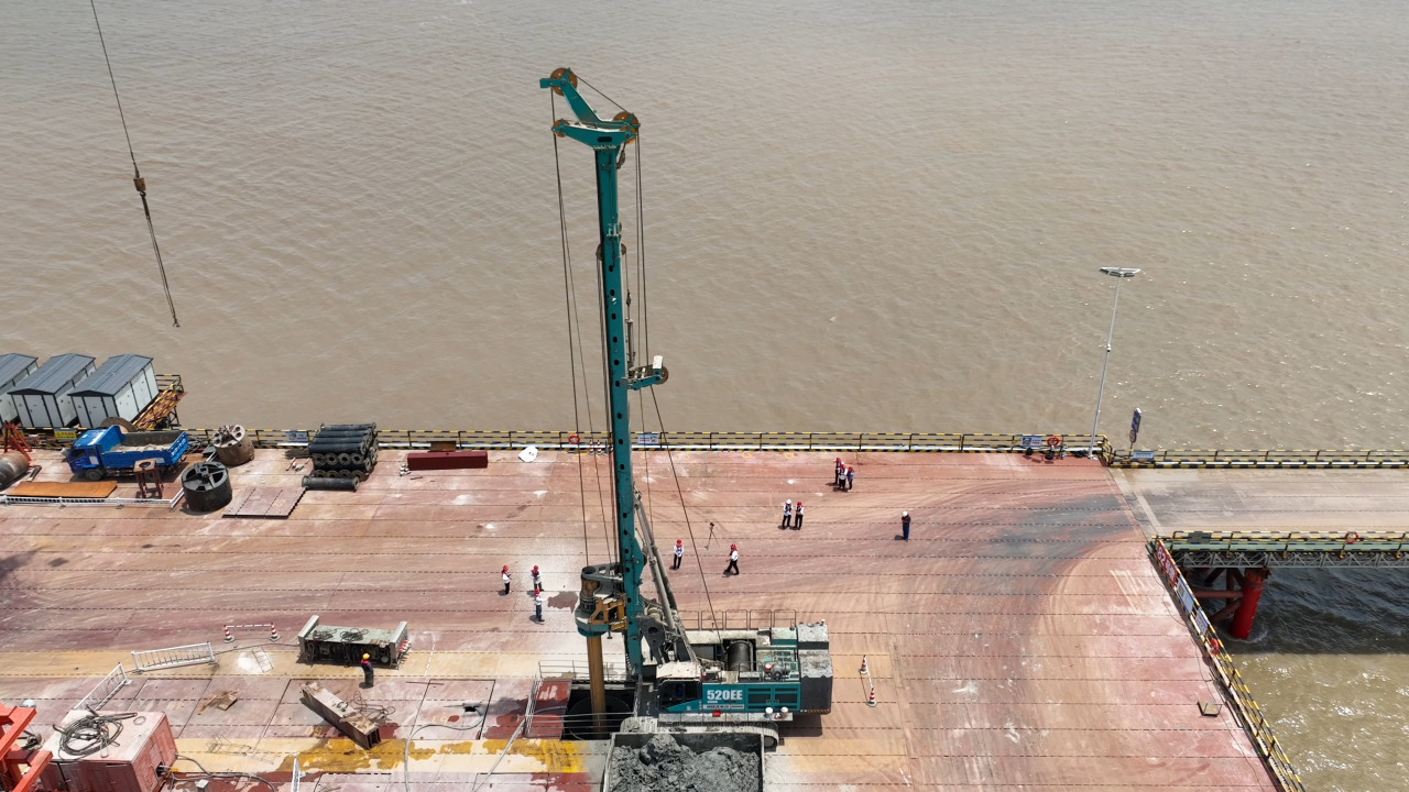 先導(dǎo)式創(chuàng)新，再推電動(dòng)新品！山河智能SWDM520EE增程式旋挖鉆機(jī)推介會(huì)成功舉辦