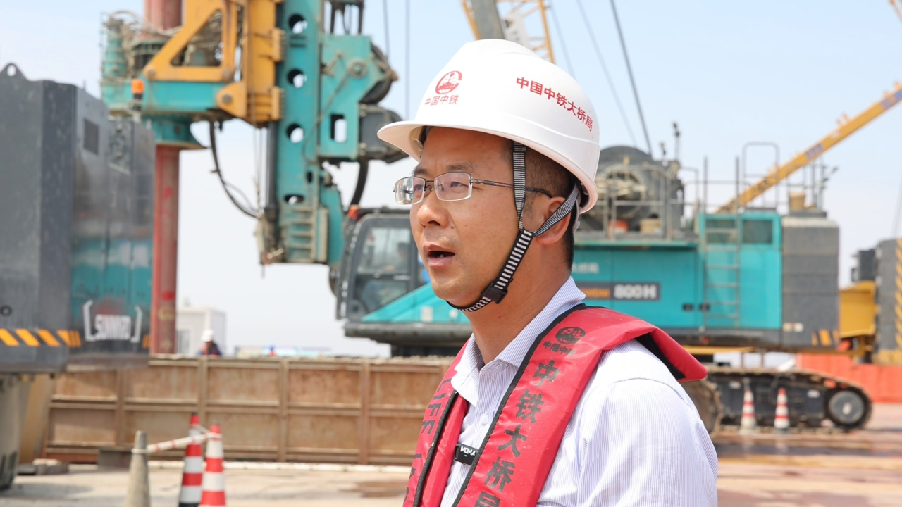 先導(dǎo)式創(chuàng)新，再推電動(dòng)新品！山河智能SWDM520EE增程式旋挖鉆機(jī)推介會(huì)成功舉辦