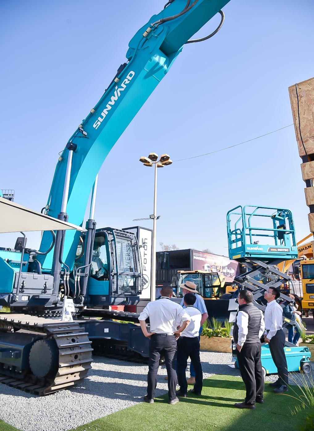 跨越山海，重器遠航！山河智能亮相南非最大礦業(yè)展會