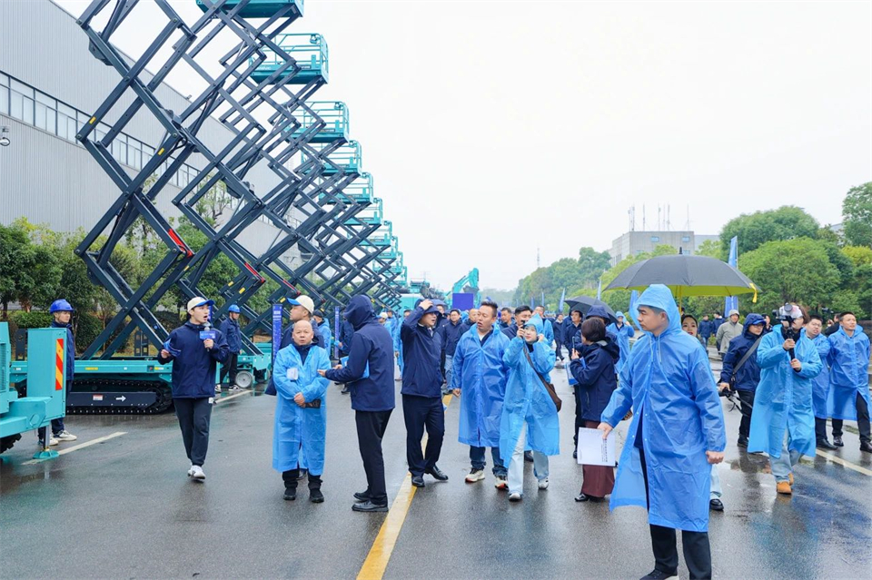 創(chuàng)新引領價值，理想成就未來！山河智能25周年慶典暨全球客戶節(jié)隆重舉辦